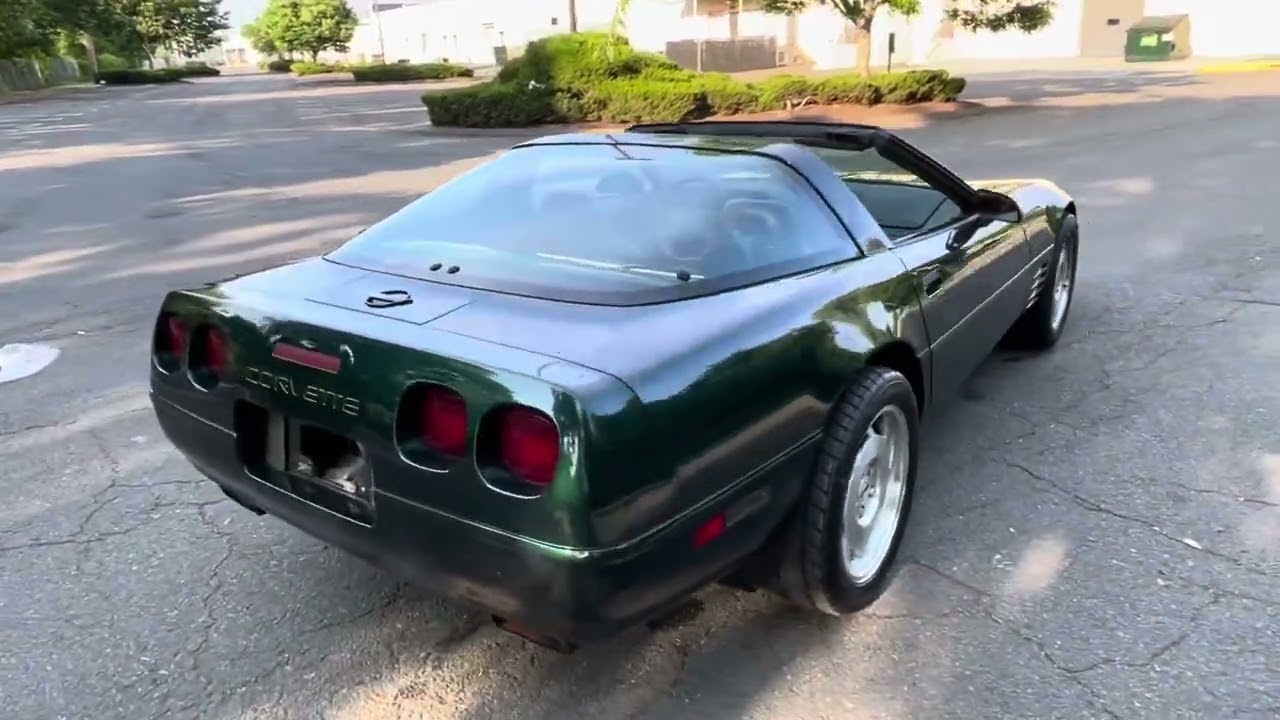 1994 CORVETTE COUPE