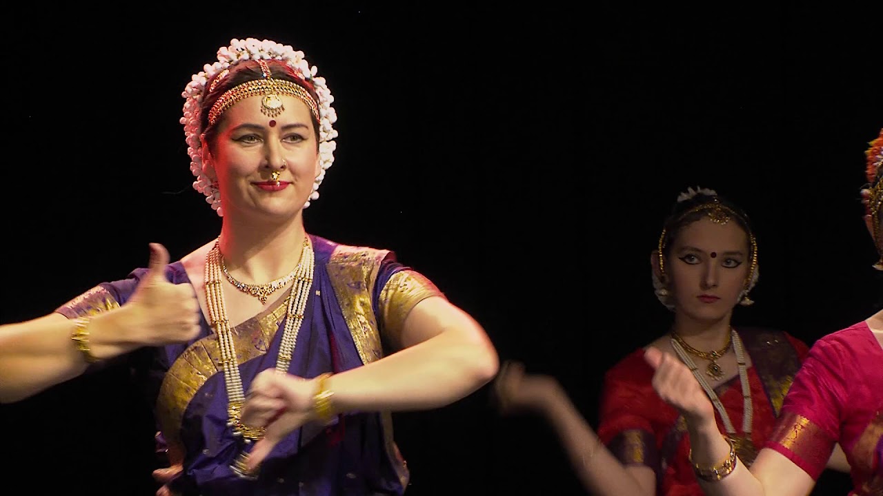 Amrita tantsustuudio Rahvusvahelisel Idamaise Tantsu Festivalil 2019