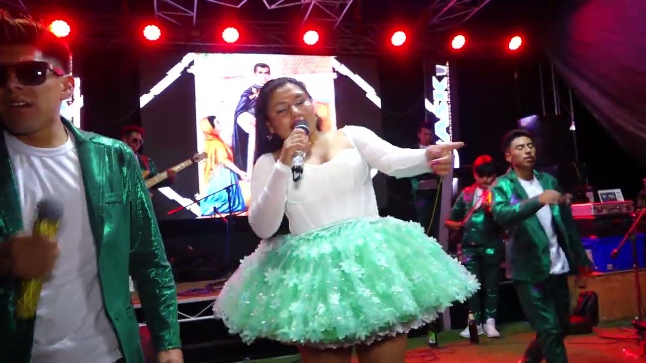 Lucy Huamán de Cupisa  mix  Huayno jaranero