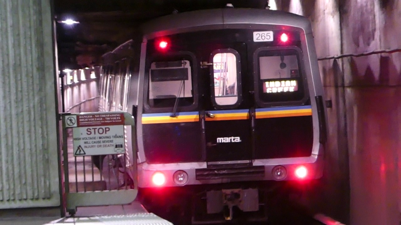 MARTA Transit: SFB/Hitachi CQ310/CQ311 Blue & Green Lines at Dome/GWCC/Phillips/CNN Station