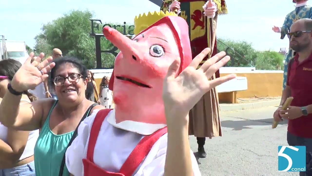 FERIA 2025: GIGANTES Y CABEZUDOS - BOLLULLOS PAR DEL C.