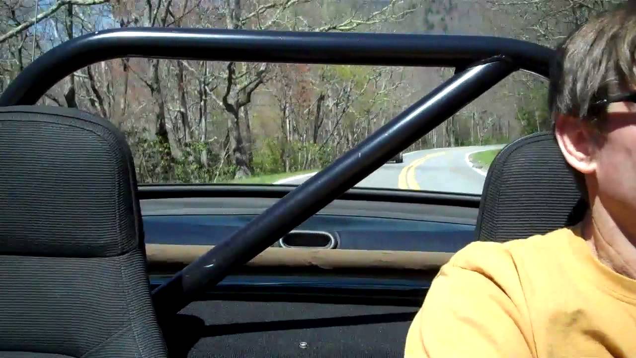 Miatas Spirited Run on US 221