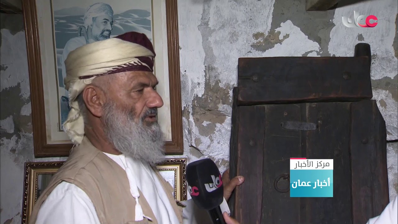 متحف بولاية دبا يضم مقتنيات وأبوابا قديمة تعود لـ300 سنة