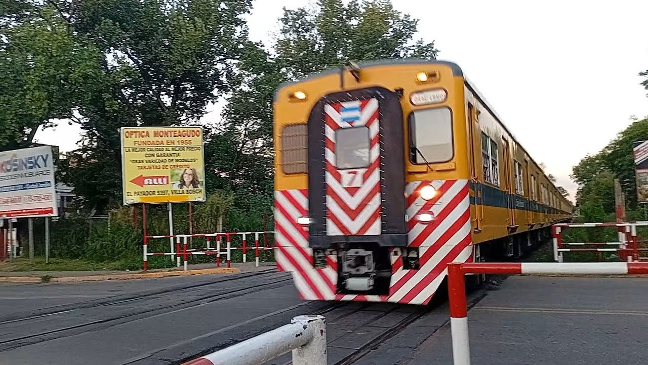 TRENES X VILLA BOSCH | FERROCARRIL GENERAL URQUIZA (METROVIAS)