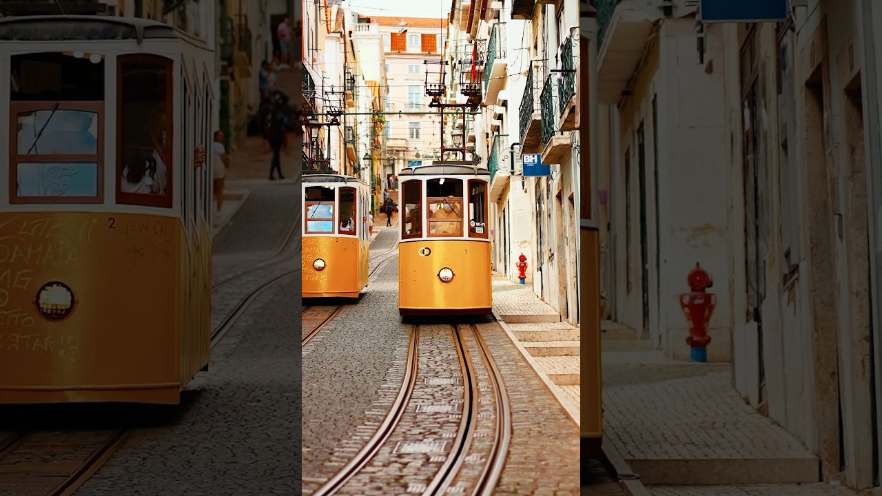 I was there at Lisbon Gloria Funicular Accident area in Lisbon Portugal 😔 Pray for Portugal 🙏