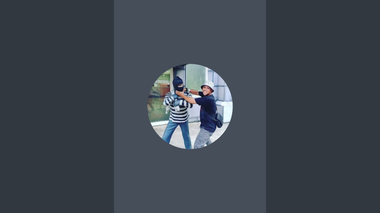 Aduh Sakit sedang live sekarang!