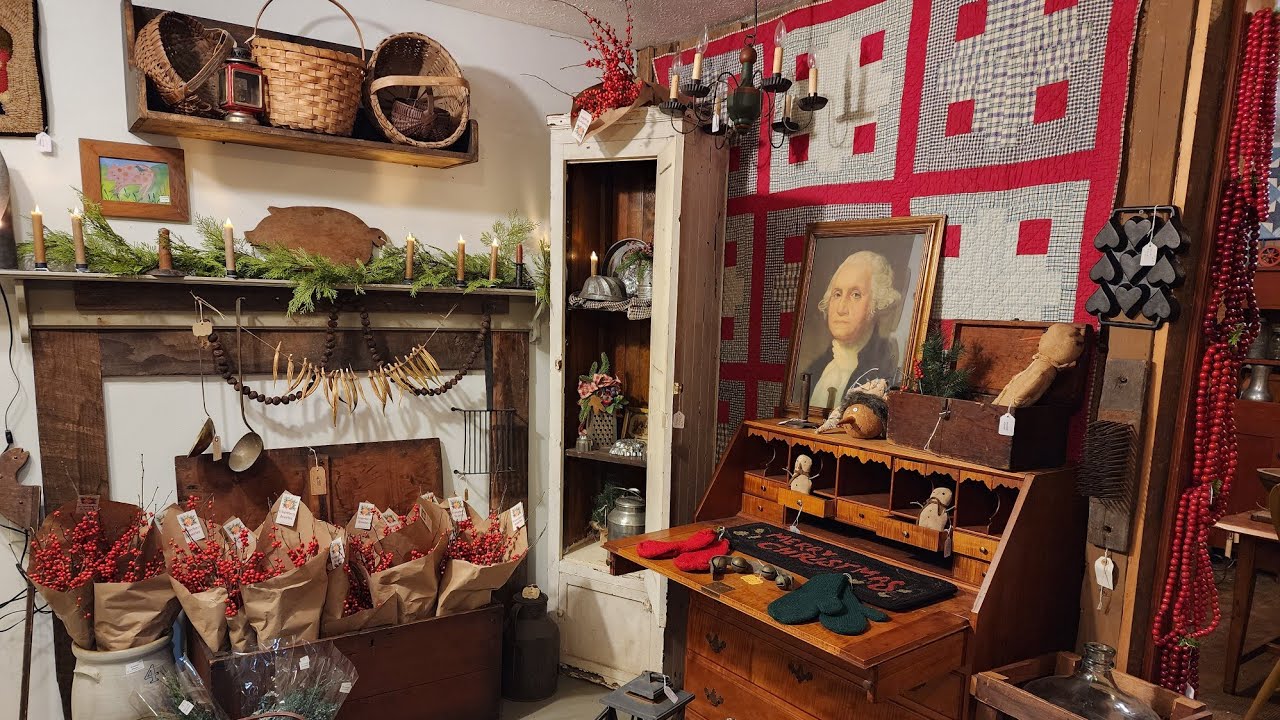Old Fashioned Decorating for Christmas Primitives Antiques Cabin Farmhouse Cottage Natural Southern