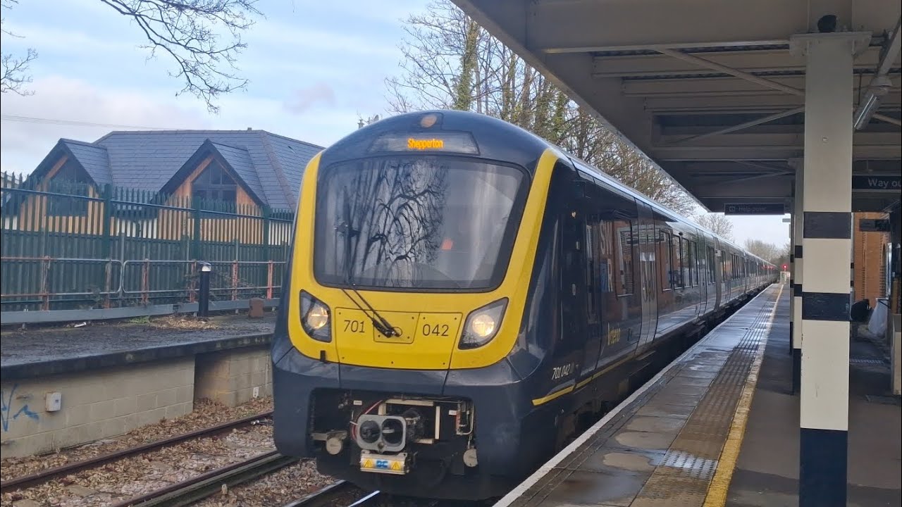 SWR Class 701 at Teddington 