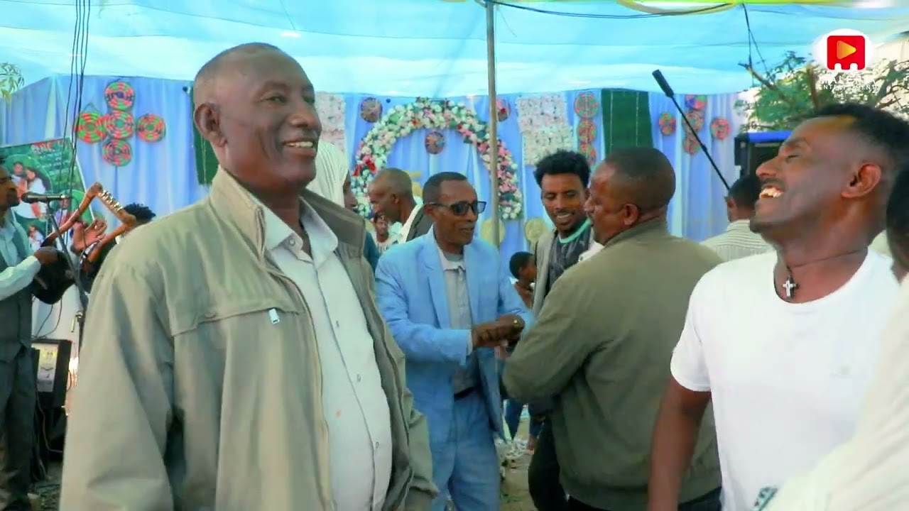 Ataklti gereziher(wedi chergd) /ኣታኽልቲ ገ/ሄር (ወዲ ጨርግድ)New Stage performance 