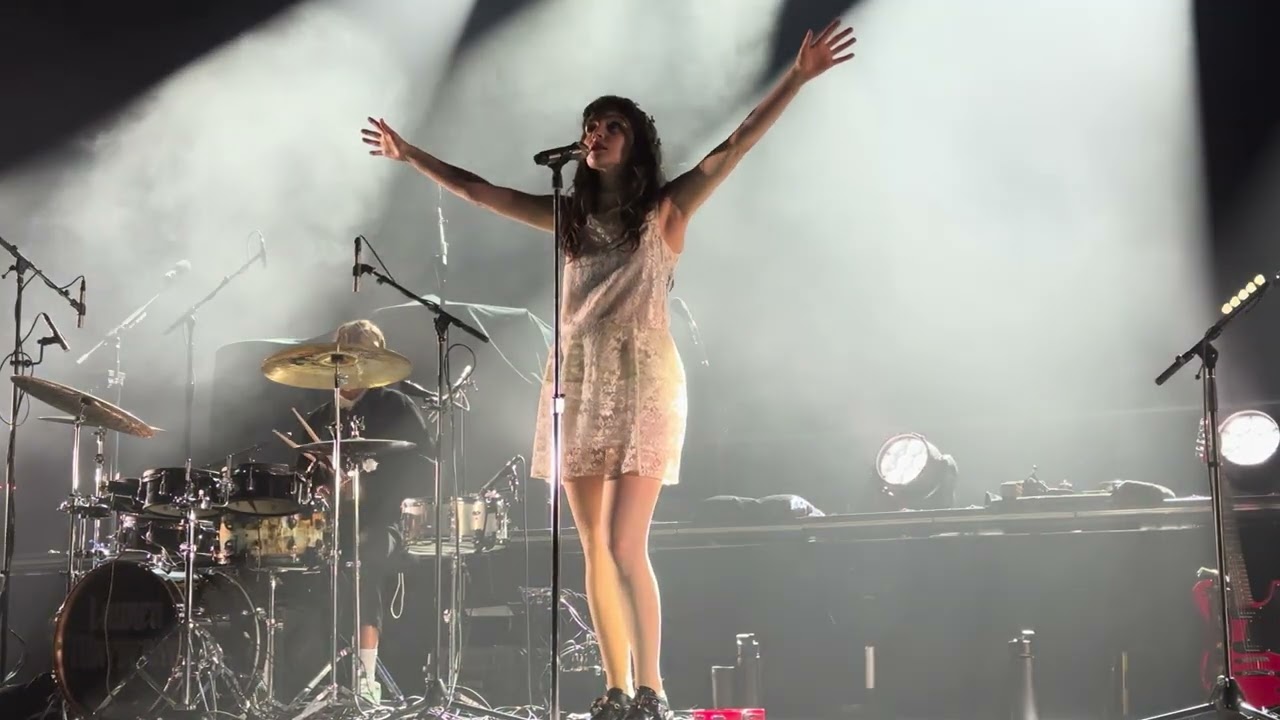 Lauren Mayberry (Live) - Under the Knife (Washington, DC - The Anthem) (9/6/2023) (Unreleased)