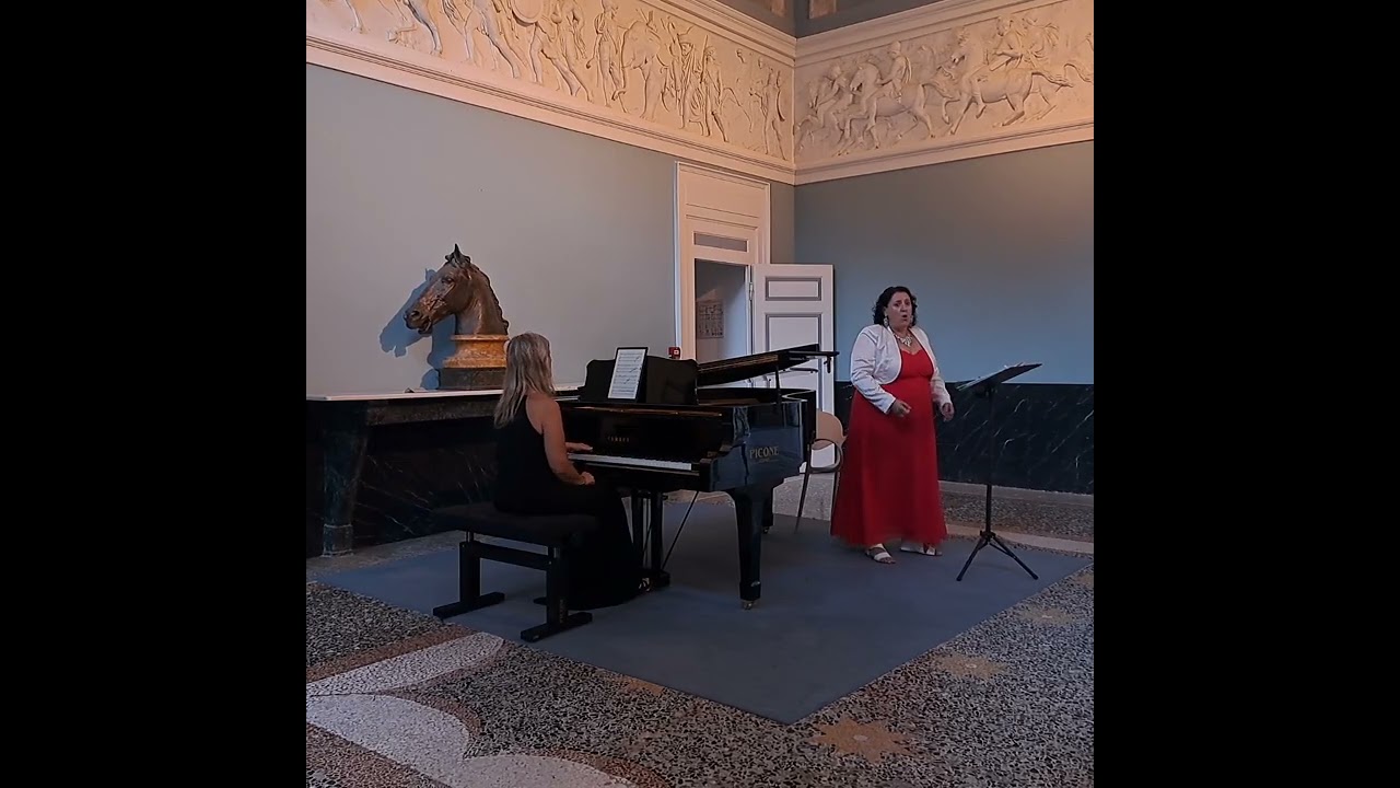 Eccomi in lieta vesta - Oh quante volte I CAPULETI E I MONTECCHI V.Bellini