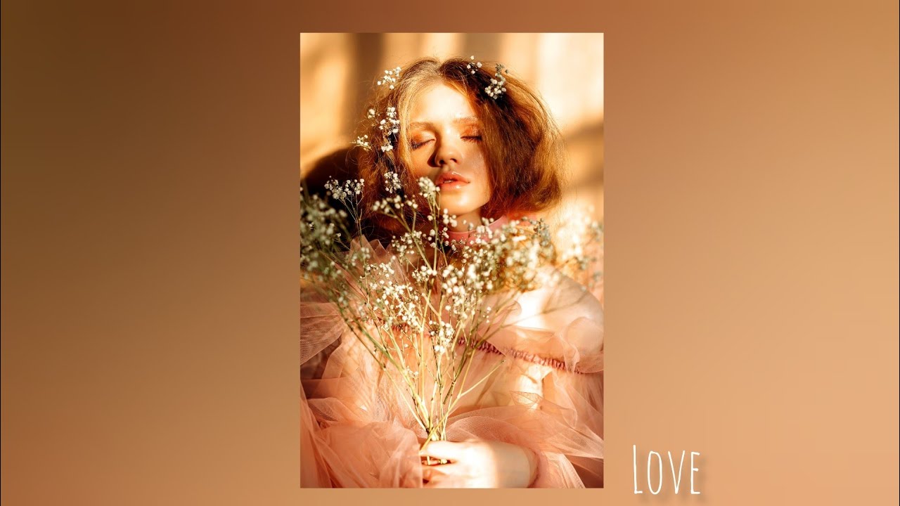 @byshin  The moment when you saw your crush #copyrightfree #aesthetic #love