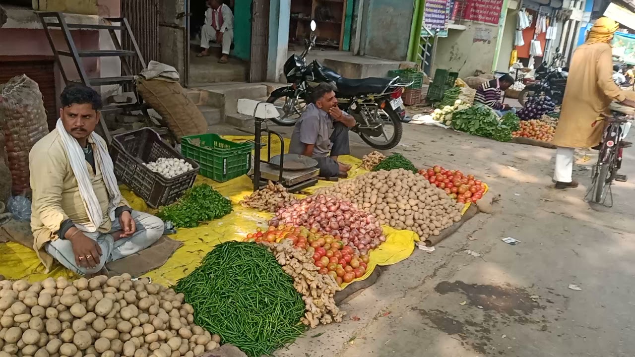 zamniya ka railways station gate and zamniya ka market dist-ghazipur #zamniyameanmarketincrowd#