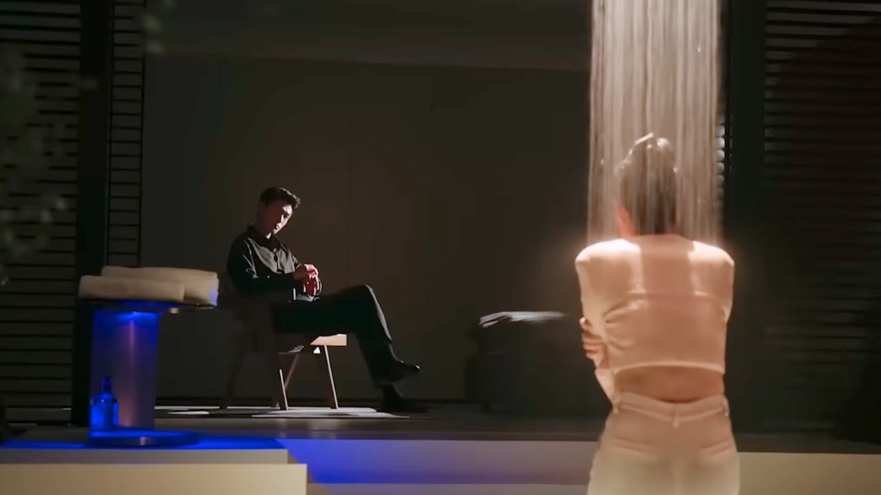This girl falls for her psycho kidnaper despite his harshness when he shows her the truth of..