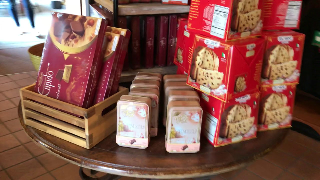 Epcot's World Showcase Italy Pavilion - Walking Around the Gift Shops