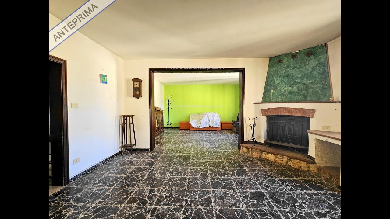 Ag. Imm. TOGNAZZI propone in VENDITA a CERTALDO ampio Appartamento (10 locali + bagno) disposto ai..