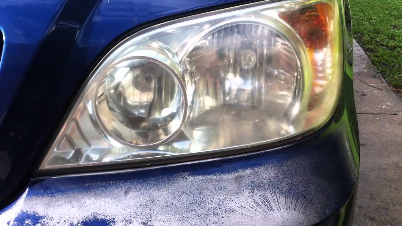 Foggy headlights? DIY with magic eraser!! It works!