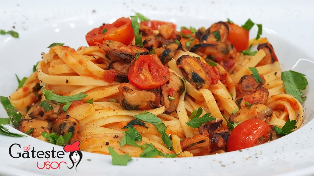 DELICIOASE LINGUINE CU FRUCTE DE MARE ȘI SOS DE ROȘII