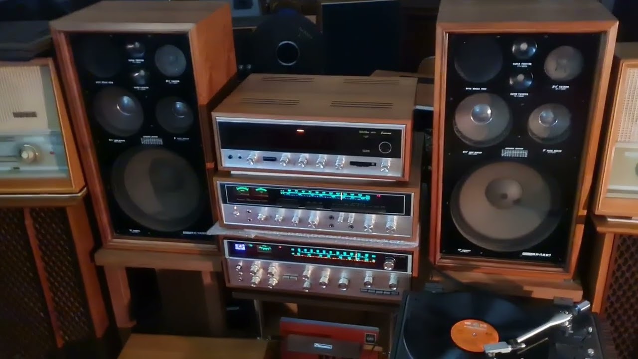 Vintage Coral bx-1201 speaker cabinets, very rare + turntable kenwood kp-3022+sansui 4000