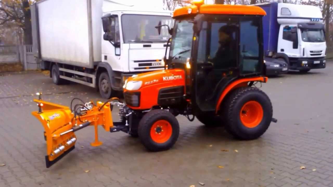 Traktor Kubota B 2230 z kabiną i pługiem 150 cm - MIDOR Sp.J. Warszawa