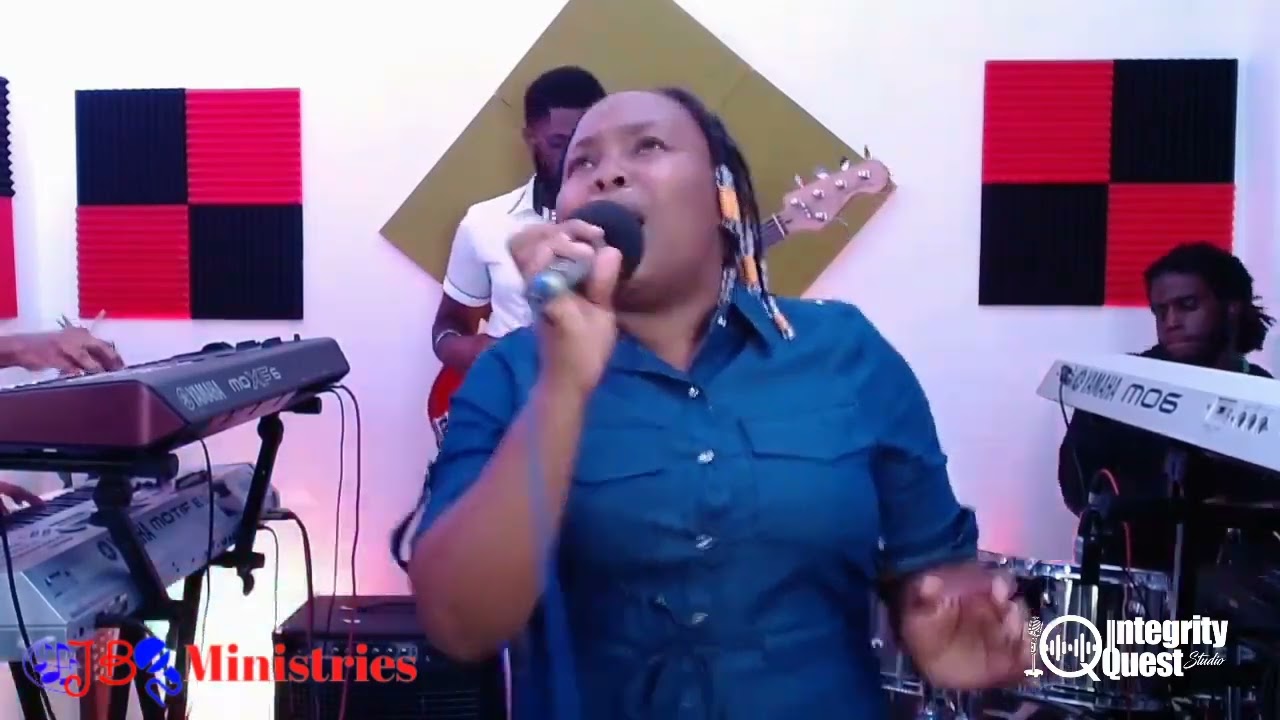 Sheltered In The Arms Of God || Gospel Minister @Venecia Stone