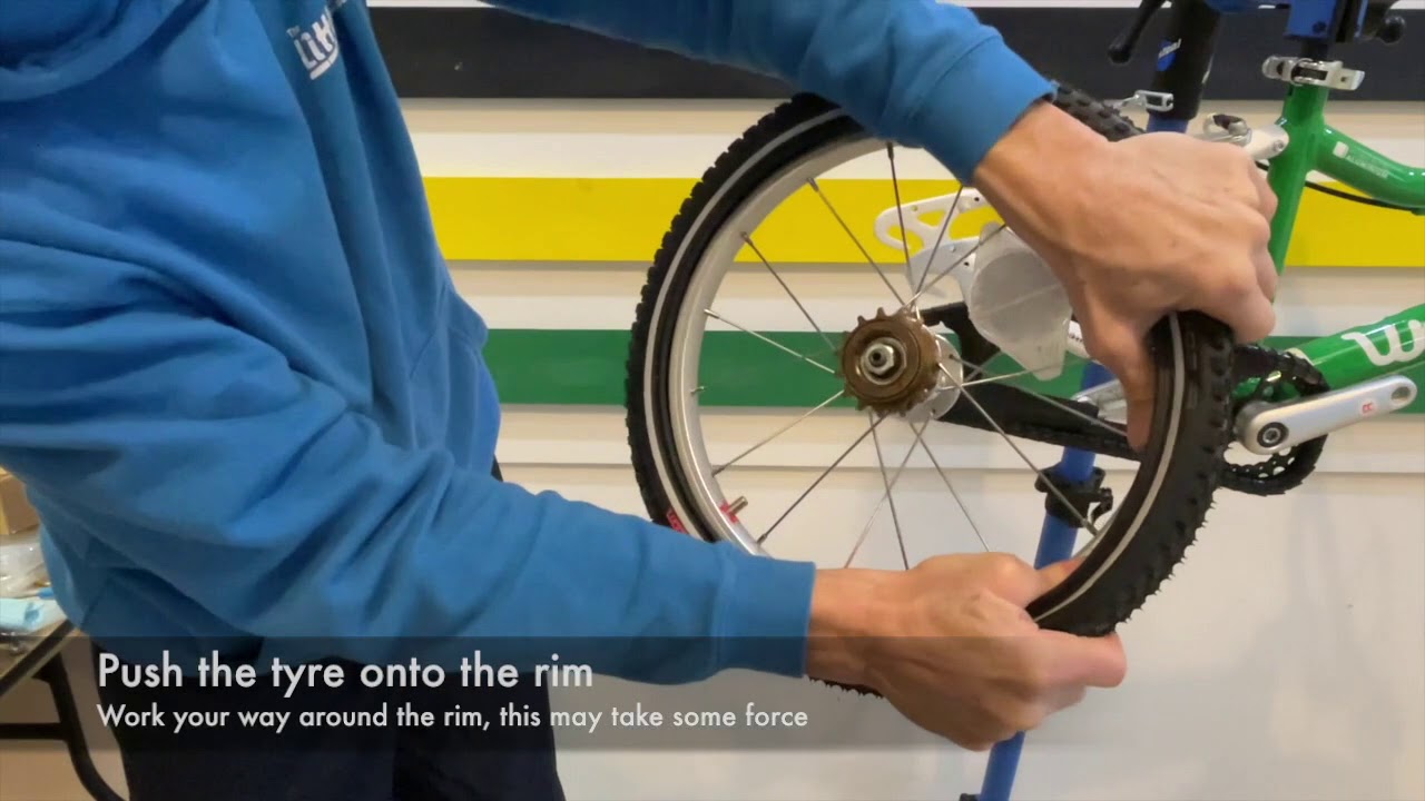 Changing the rear wheel inner tube of a woom 2 or 3 bike (bought pre-2021)