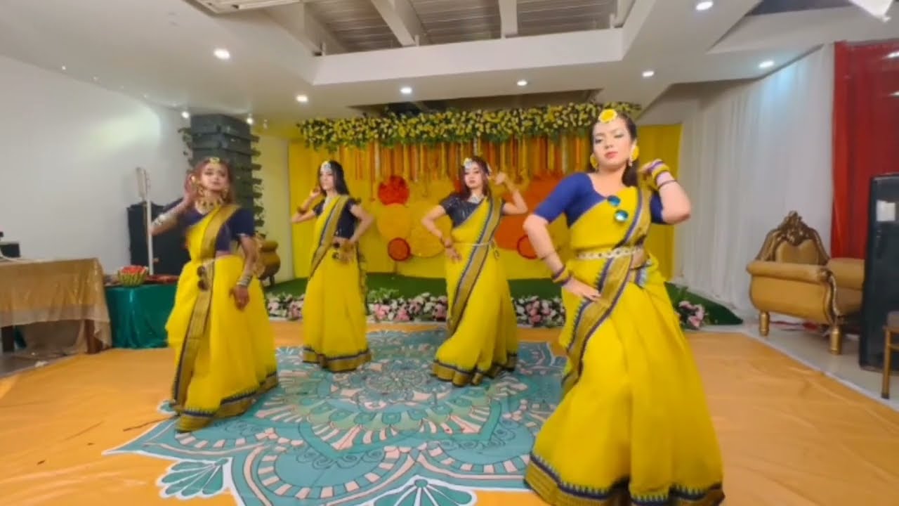 Aaja Nachle [ Holud Dance Performance ] 