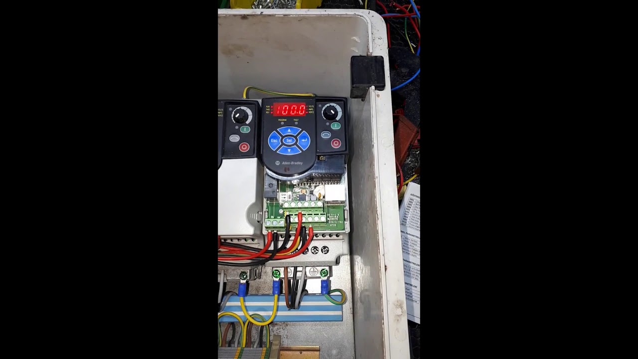 Allen-Bradley Power Fleks 0,75 KW  İnverter Drive Startup (sürücü bağlantı ve devreye alma)