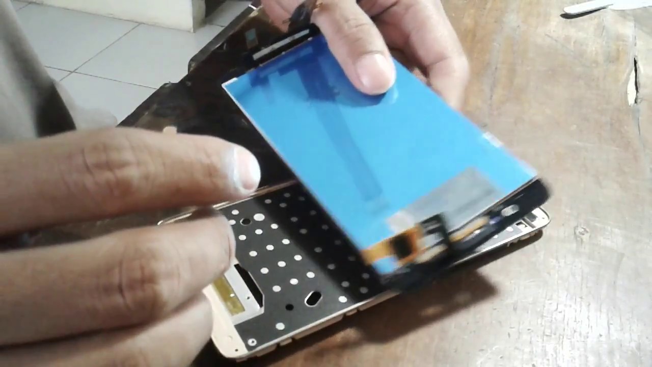 Xiaomi Redmi Note 3 Ganti LCD Touchscreen