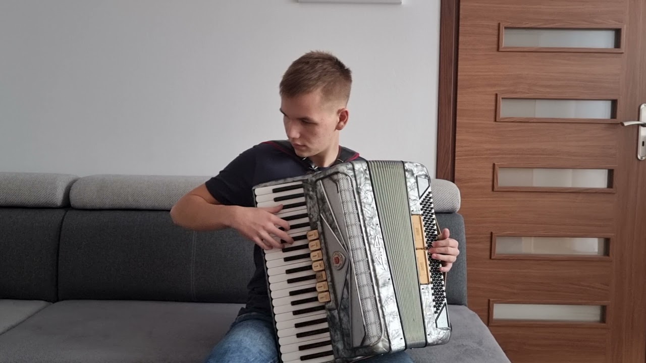 Tryumfy Króla Niebieskiego /kolęda/- akordeon Manfrini 120