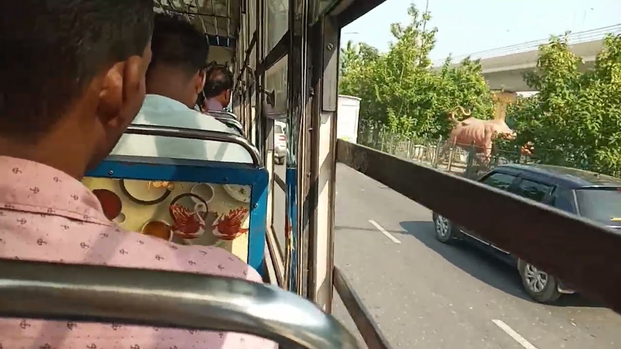 SUPER AGGRESSIVE BUS  DRIVINNG TOWARDS SHER E PUNJAB , KOLKATA @tutudona 