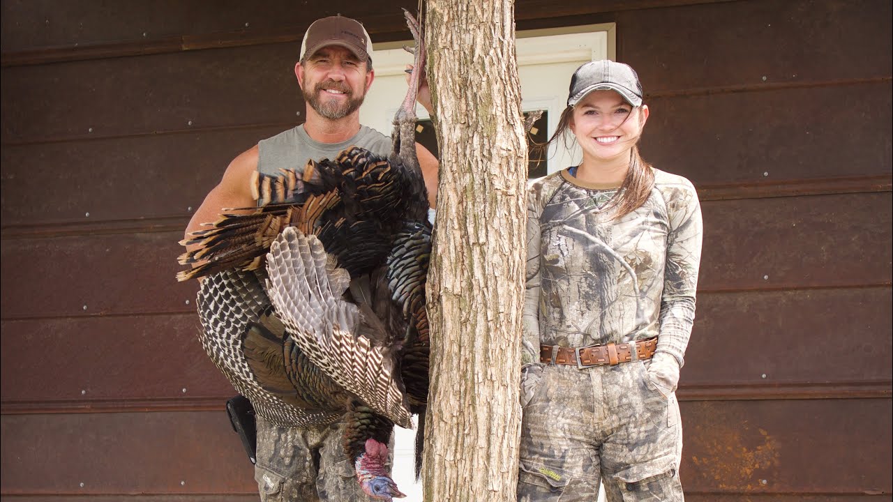 Building Inside Walls & Putting Insulation in the Kansas Cabin! Plus we Harvested a Turkey!