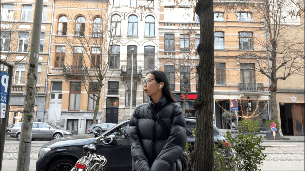 alone in belgium and luxembourg
