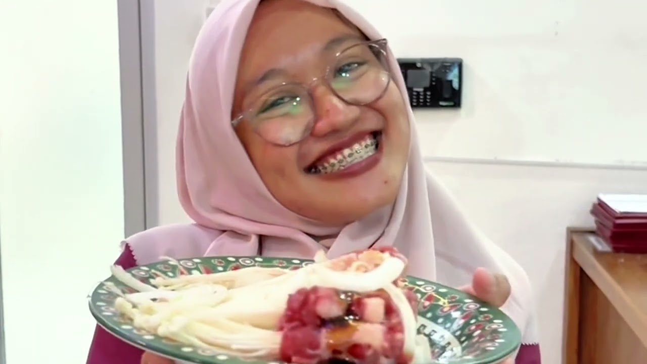 Halo semuanya, kumencintaimu