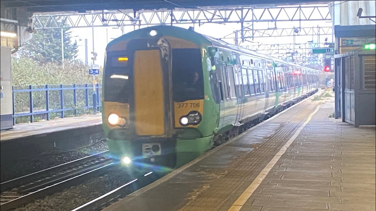Journey on a Southern Class 377706 Electrostar Train from Wembley Central to Harrow & Wealdstone 