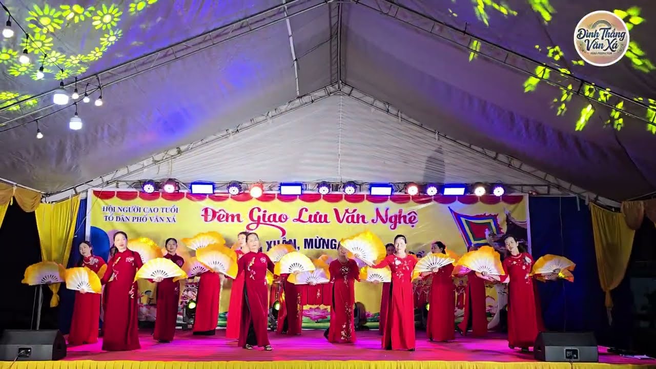 Múa Chúc Thọ Đầu Năm của TDP VĂN Xá tại HNCT thật tuyệt vời! 🤩 #Múa #ChúcThọ #ĐầuNăm