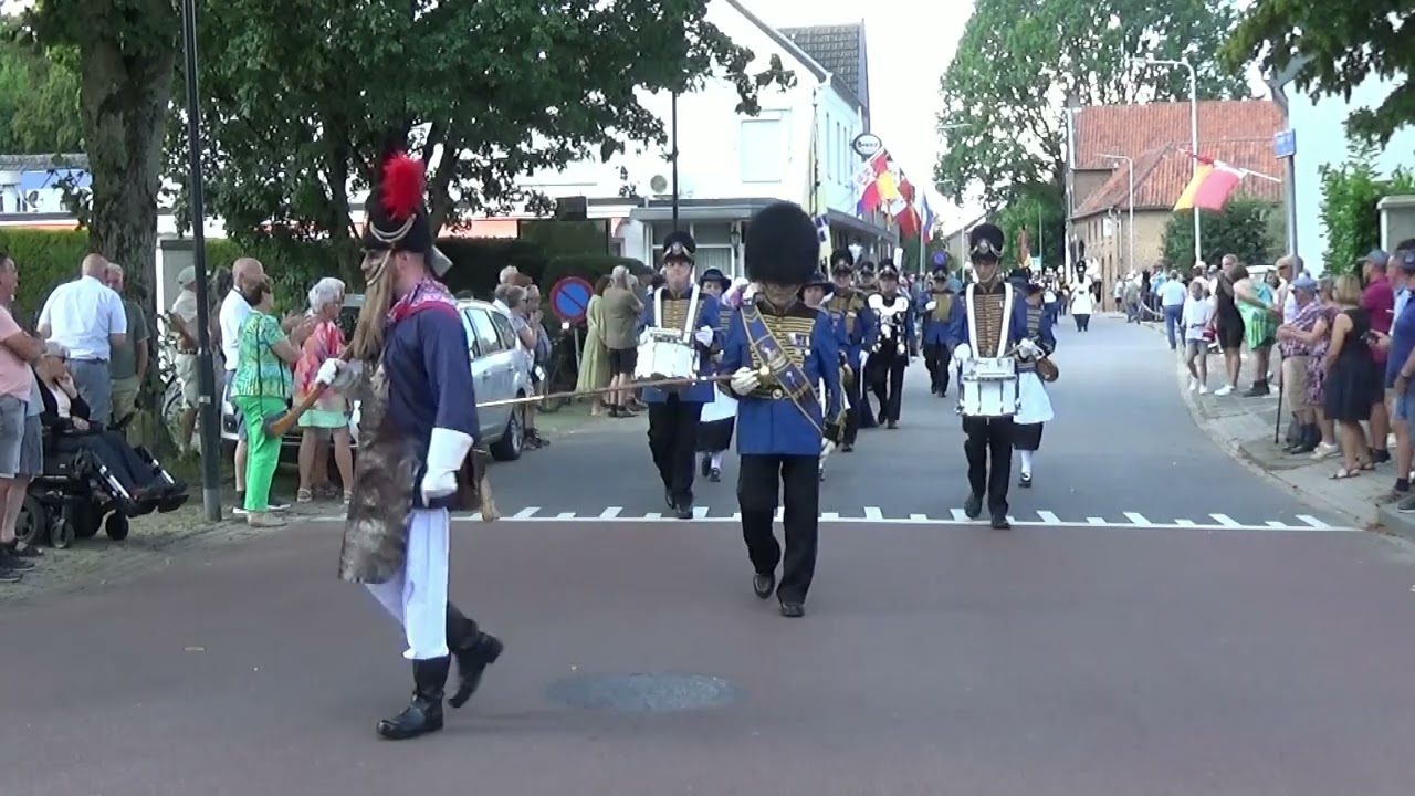 Bondsschuttersfeest  Merkelbeek - Optocht