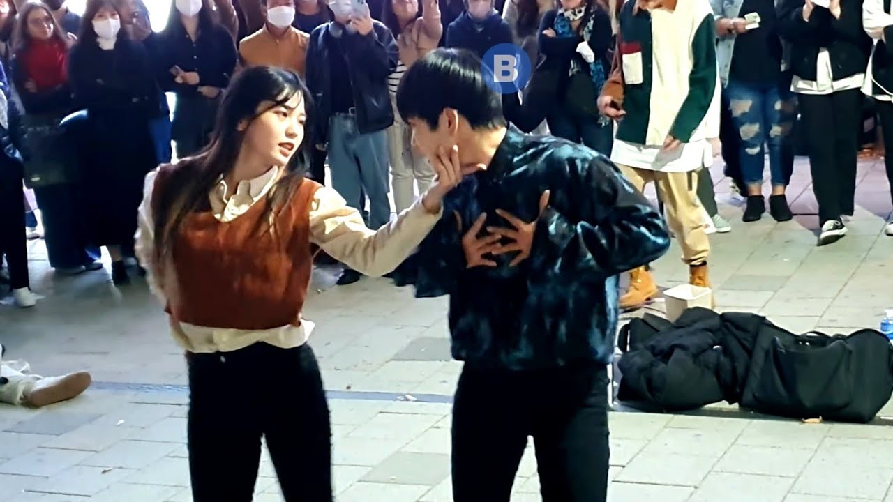 WEDNESDAY. YU KAGAWA, HYOJIN & SHINHWA. EXHILARATING INTERACTIVE HONGDAE BUSKING.