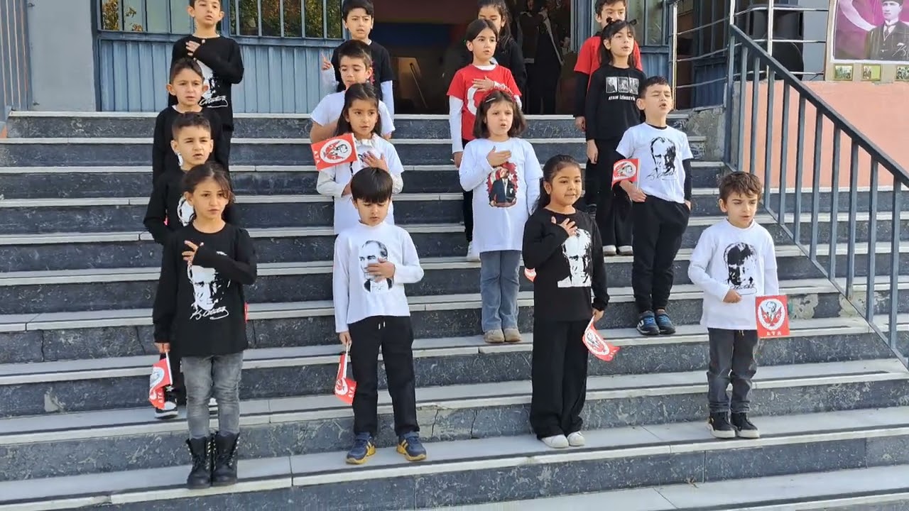 10 Kasım 2025 Mustafa Kızıklı İlkokulu anma programı