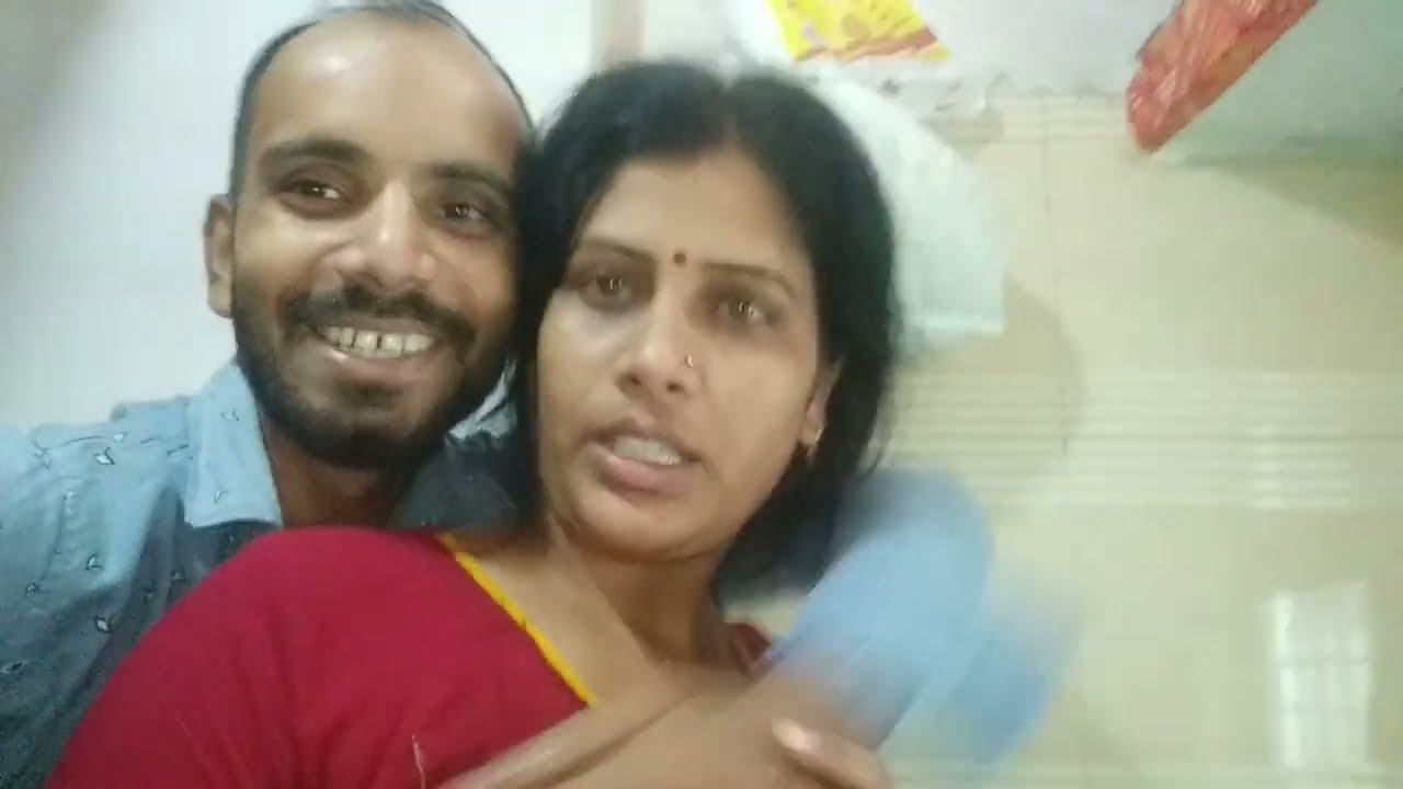 kitchen me huwa masti // husband wife masti vlog // Indian couple vlog