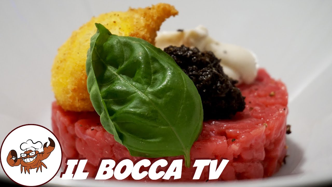 840 - Tartare di chianina, il Natale si avvicina! (carne cruda manzo, tartufo, cacio e pepe, uovo)