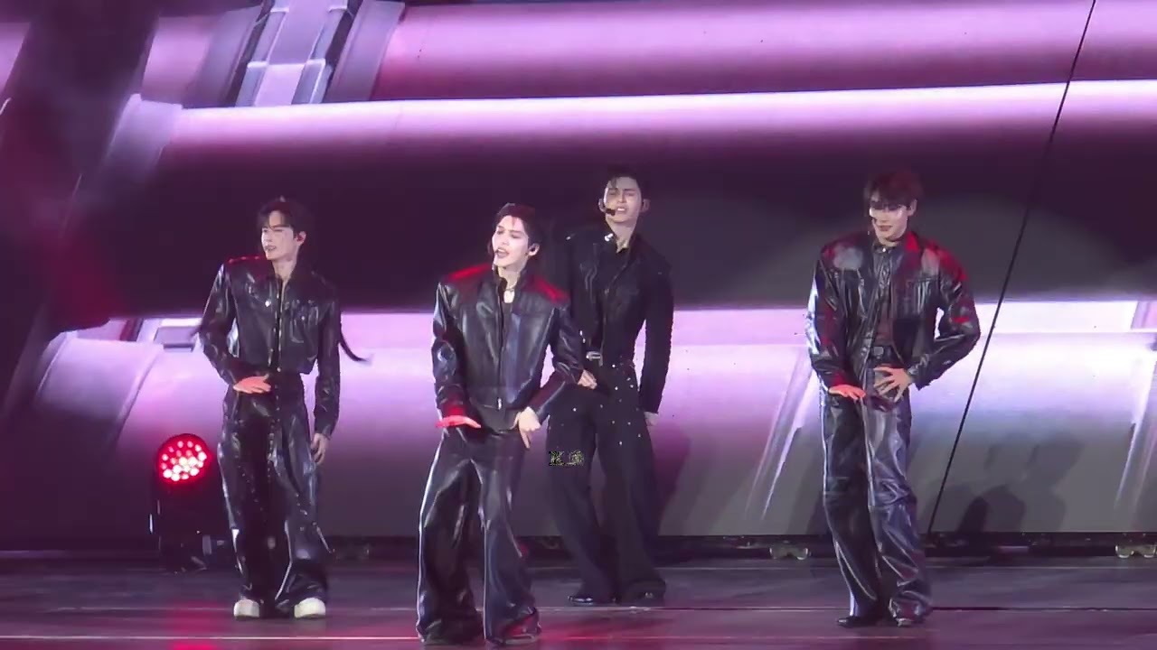 แรงอีกนิด 《Sadistic》- JASPER x Clo'ver #RiserConcertD1