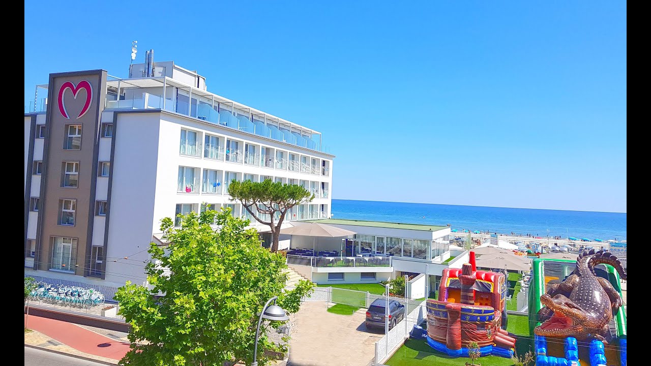 Club Family Hotel Riccione - Video di presentazione - Direttamente sul mare