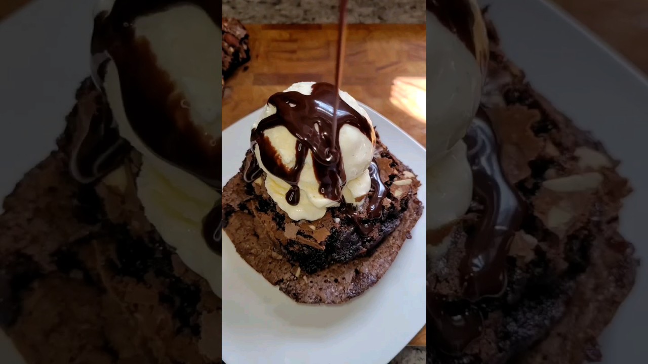 i had to run this back !! #baecomeeat #foodporn #soogood #vanillaicecream #dopevideo #louieskitchen