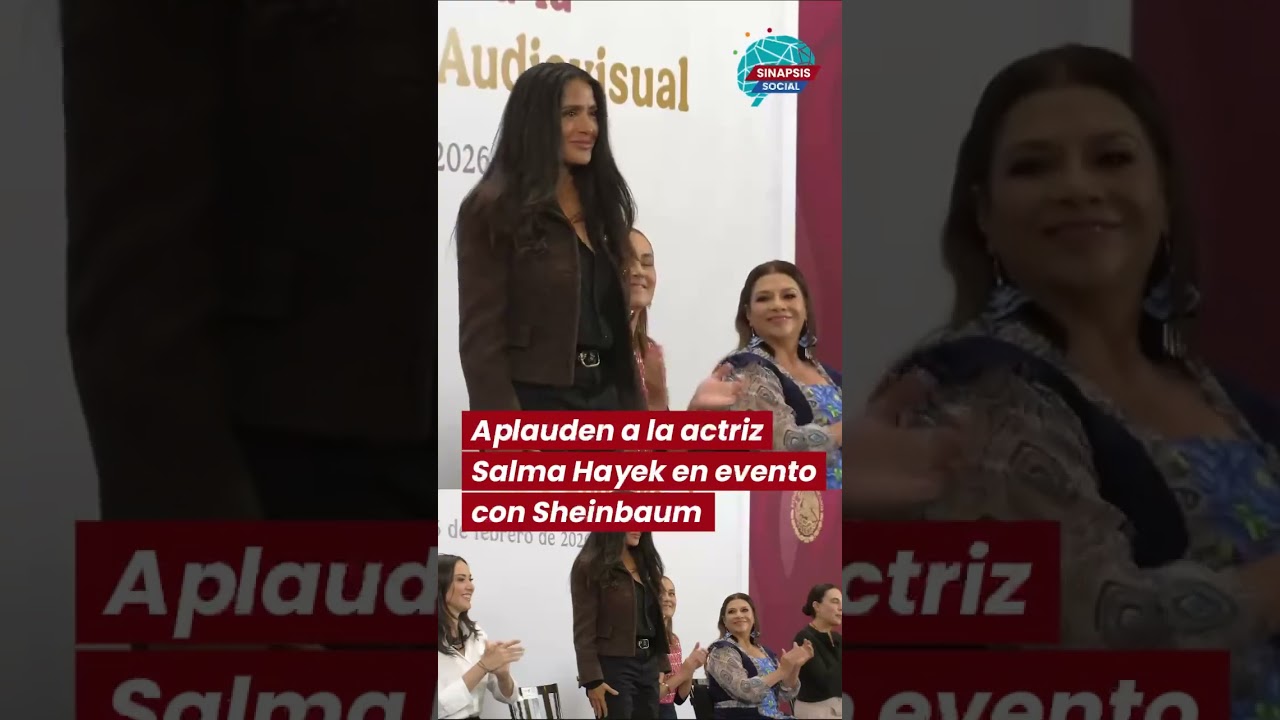 Aplauden a la actriz Salma Hayek en evento con Sheinbaum para anunciar incentivos al cine