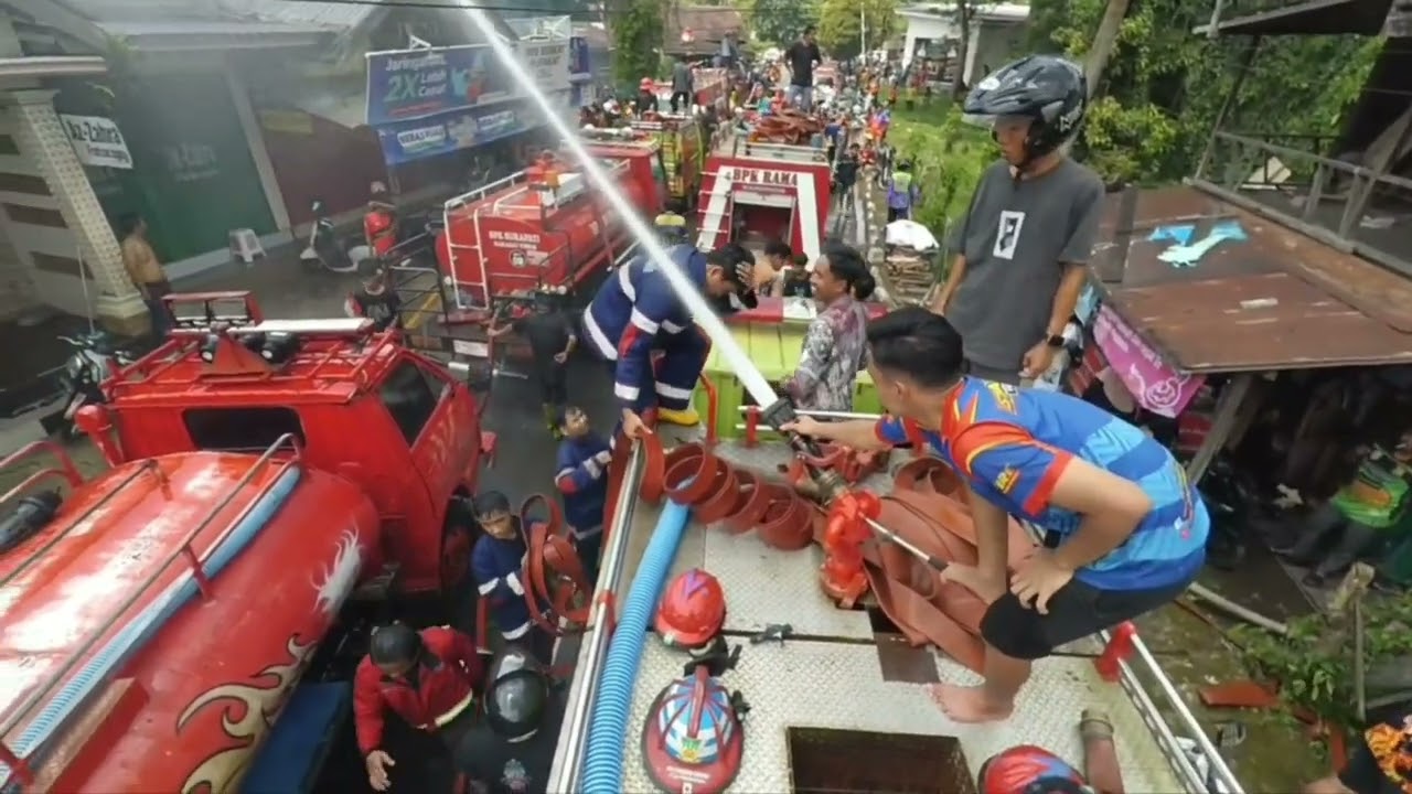 ISTIQAMAH FIRE RESCUE--Ton.1 & 2 Tkk Munti Raya Barabai HST 🔥