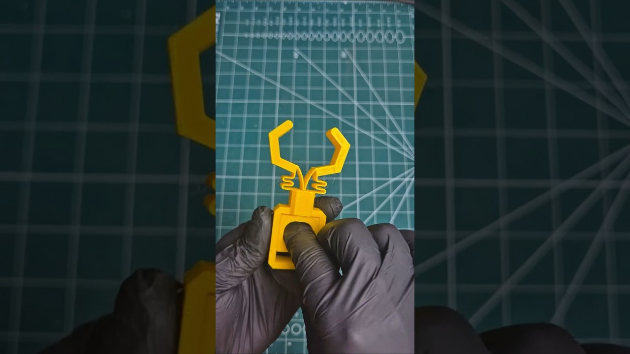 3D Printed Snack Grabber