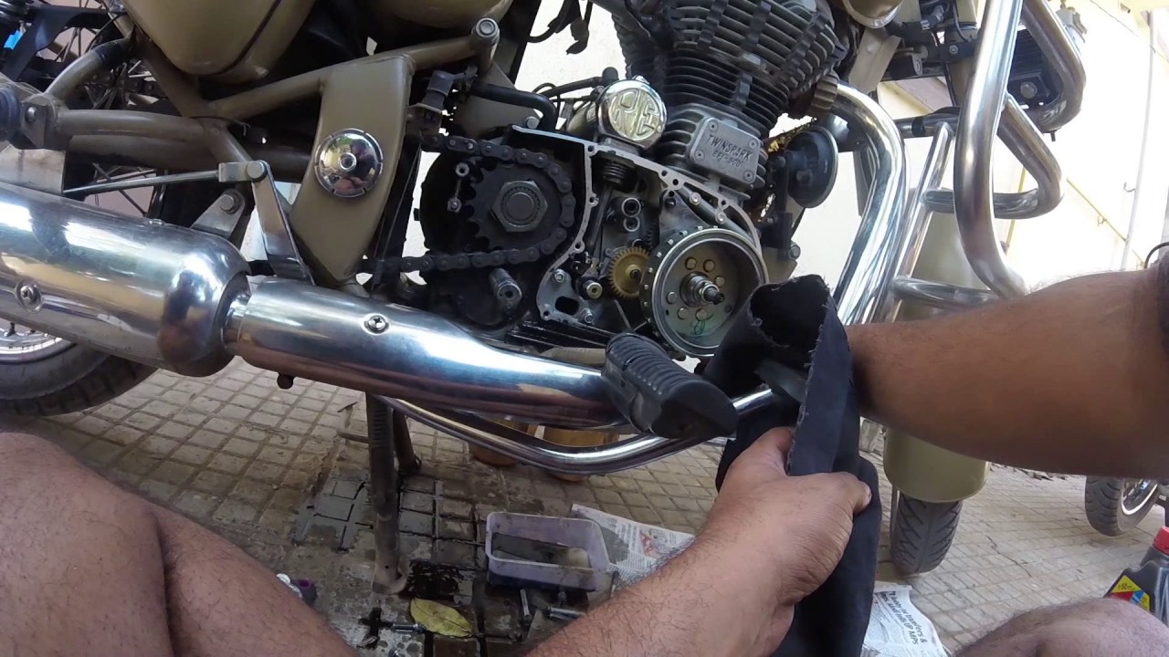 RH Gasket Change in Royal Enfield