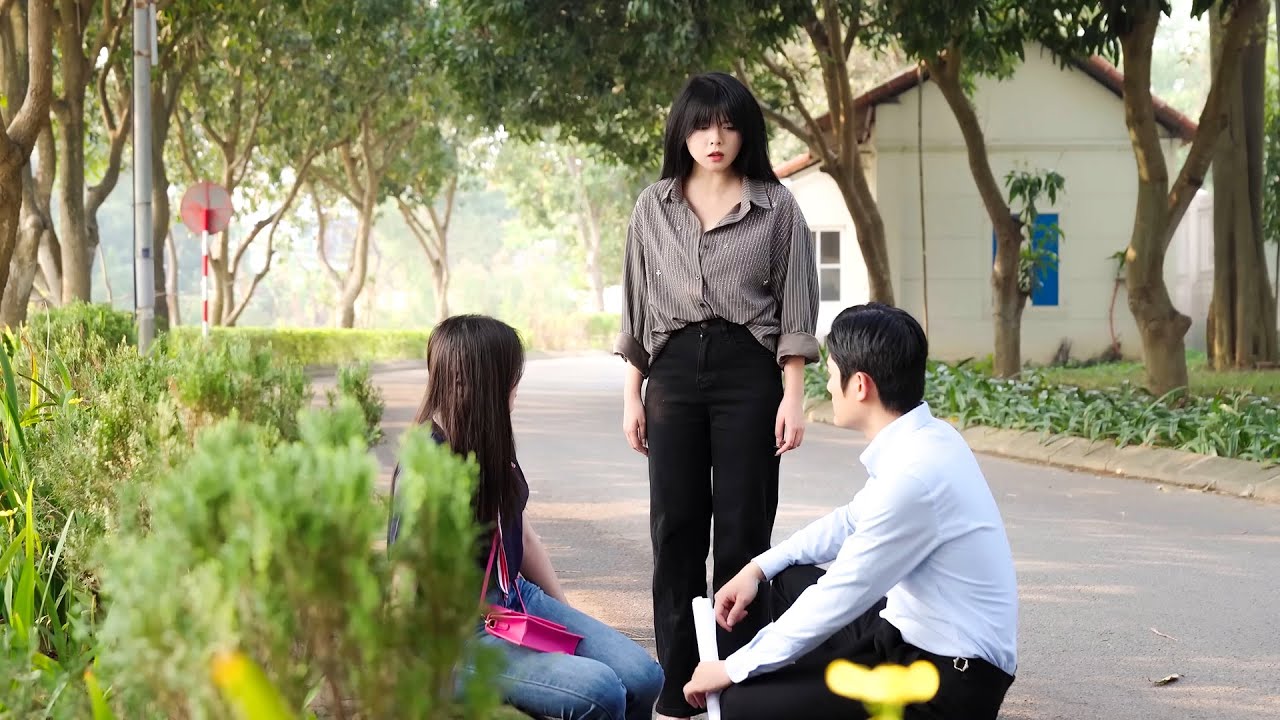 HƯỚNG DẪN VIÊN DU LỊCH TẬN TÂM KHIẾN TRÁI TIM CHỦ TỊCH RUNG ĐỘNG | MIẾNG CƠM MANH ÁO TẬP 317