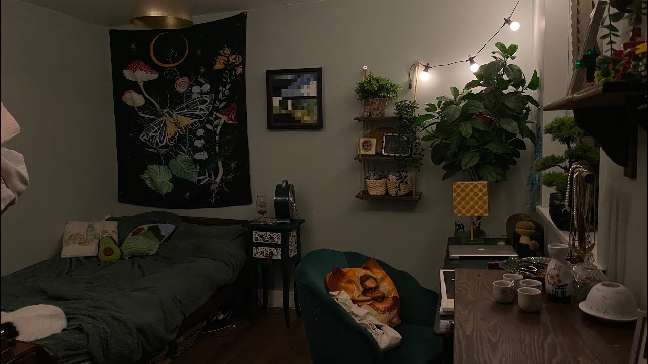 asmr room tour - whispers, tapping assortment, pov